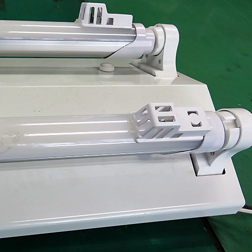 空気清浄器付　直管型LED